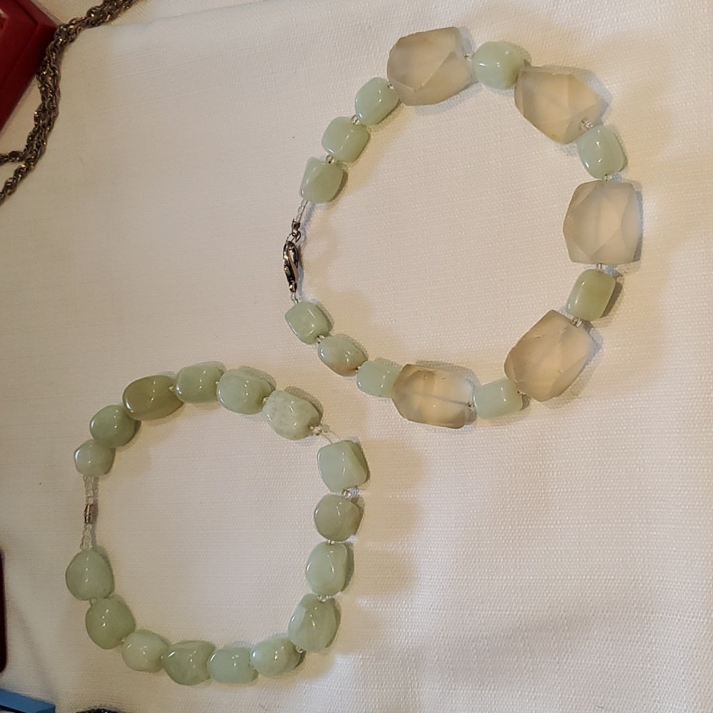 Gem stone jewelry
